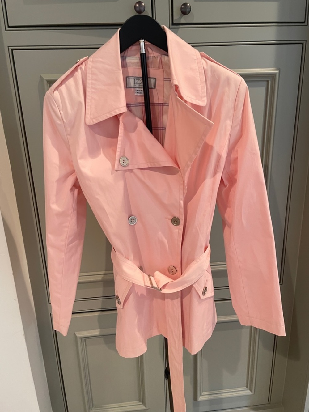 IZZI Light Pink Double-Breasted Trench Coat with Belt size Snall
